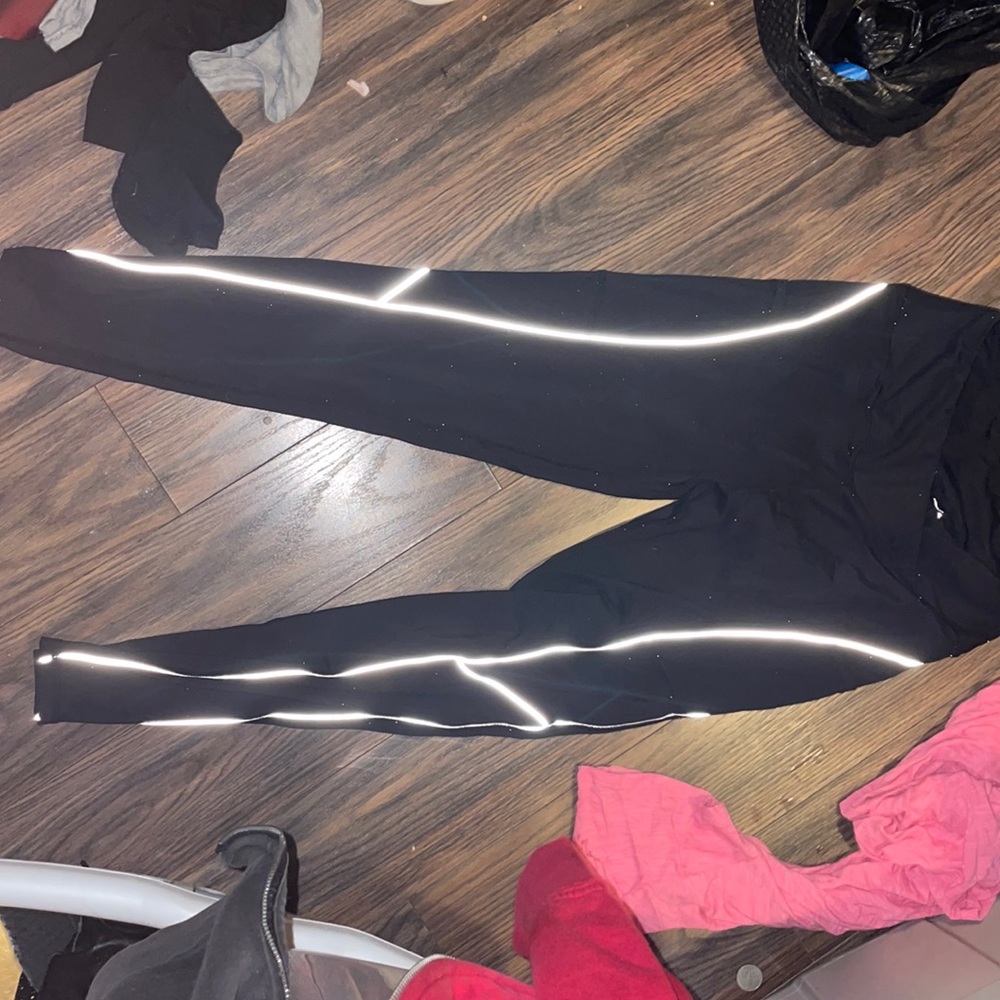 V-leggings